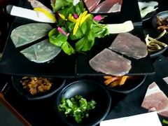 -桥香园云南过桥米线(金马碧鸡店)