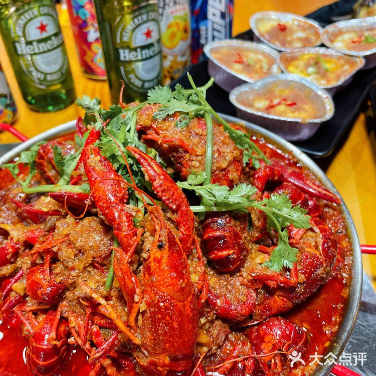 南京探店|来大户人家喝啤酒吃小龙虾02