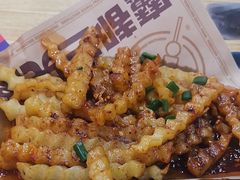 -魔都三兄弟酸辣粉·蘸卤炸串(虹桥万科店)