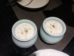 果仁老酸奶-壹号院音乐餐厅•烤全羊•新疆菜(浐灞店)
