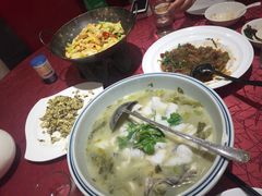 -博望坡酒楼(漕溪路店)