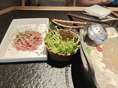 -三出山火锅(南京万象天地店)