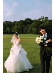 -伊莎贝尔品牌婚纱摄影