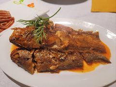 香麻小黄鱼-弘雅饭店