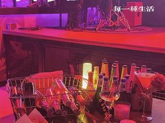 -vimi便利店酒吧