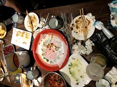 -喝丢一只鞋辣炒海鲜小烧烤(三八广场店)