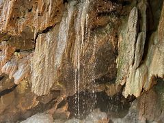 -九华秋浦胜境大王洞风景区