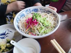 -亿诣蝎府炸酱面羊蝎子火锅(酷车小镇店)