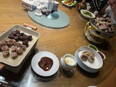 -蒙亨·手把肉·蒙古包文化主题餐厅(乌兰察布天恒广场店)