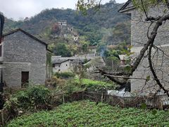 -高荡千年布依古寨旅游景区