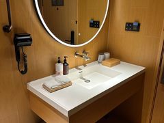 -全季酒店(郑州东站省骨科医院地铁站店)