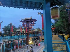 -雪山彩虹谷景区