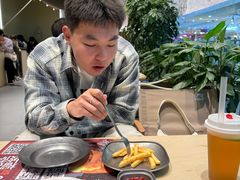 -酷公社·榴莲披萨(太原街店)