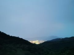 -鬼笑石后山停车场