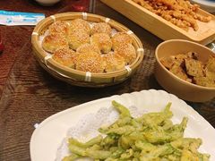 -唐山宴百姓府邸院落中餐