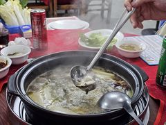 -花苑美食横琴生蚝火锅(拱北粤华路店)
