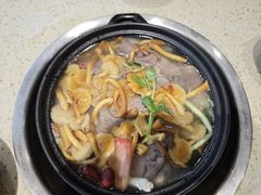 -九寨沟特色牦牛肉汤锅