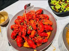 -巴厘龙虾·榜首油焖大虾(音乐学院·沿江酒馆店)