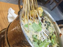 -聚点串吧·北京烧烤(赵登禹路店)