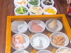-良米山·云南野生菌过桥米线(上海首店)