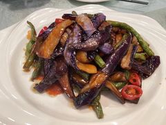 -黄家饺子东北特色菜馆(湖滨商业街店)
