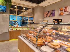 -巴黎贝甜(华堂新辰汇店)