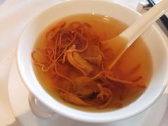 虫草花炖猪展-富力丽思卡尔顿酒店·丽轩中餐厅