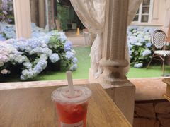 -Lamant Manor已闻花名關於藍