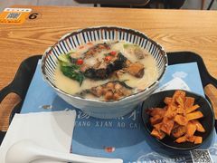 -鲜越鲜鱼粉(财富购物中心店)
