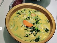 -沪华海鲜大酒楼(南汇店)