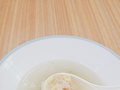 -小杨生煎(金山百联购物中心3楼店)