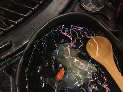 红糖滑冰粉-何师烧烤·香辣蟹·川菜·30年老品牌(太古里旗舰店)