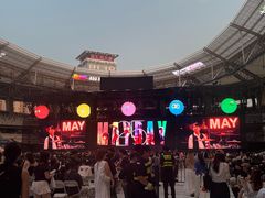 -上海体育场