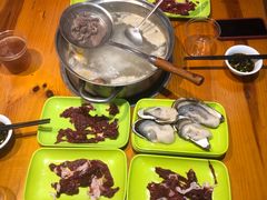 -养牛邓·潮汕牛肉海鲜自助火锅(广州店)