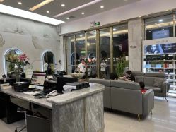 -苏奇发型·烫发染发