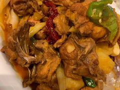 新疆大盘鸡-巴扎美食·新疆菜·西域歌舞表演餐厅(新疆大厦店)