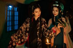 -九月鹰飞汉服摄影工作室