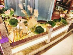 -荷塘秋月·本帮江浙菜(国权路店)