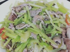 芹菜鱸魚肚-梅鑫海产店