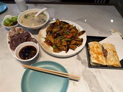 -高玛纳驴肉火烧(一世界店)