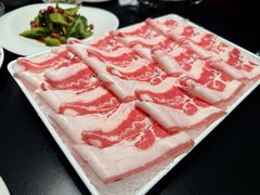 -鲜入唯煮·港式海鲜牛肉火锅(金宝街店)