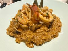 -港丽餐厅(高德置地店)