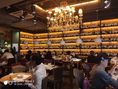 大堂-酒肆浅葱•烧烤•龙虾•排档(卓悦intown店)