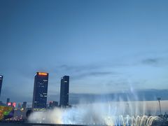 -东港音乐喷泉广场