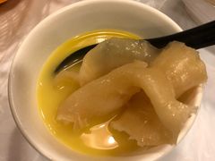 -鲜入围煮花胶鸡海鲜火锅