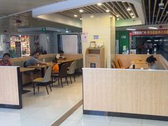 -德克士(场中路店)