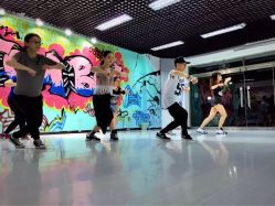 -TOMBOY爵士舞韩舞舞社