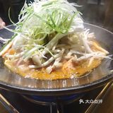 龙柏新村这边开了好几个商场 周边商业圈热闹好多