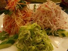 -闯关东东北农家菜(崂山石老人店)