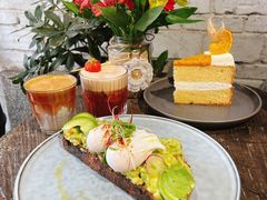 牛油果温泉蛋吐司-O'mills Sourdough Bakery&Bistro(永嘉路店)